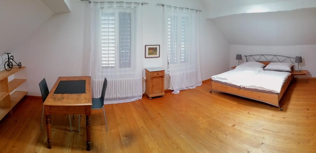 Rooms-Zimmer Neuhausen Am Rheinfall Extérieur photo
