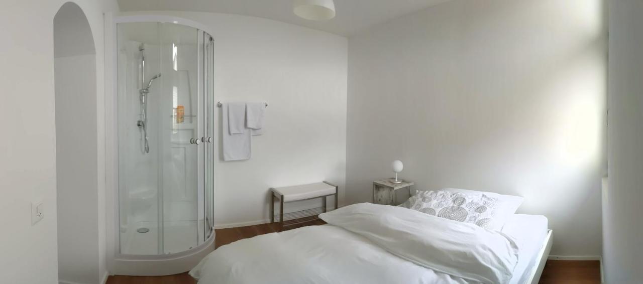 Rooms-Zimmer Neuhausen Am Rheinfall Extérieur photo